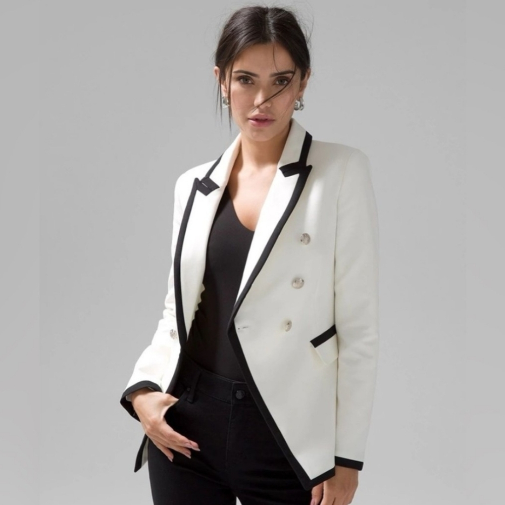 NEW 🌸 White House Black Market Studio Blazer with Black Accents